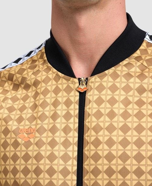 Arena 50th Anniversary Gold Relax Iv Jacket Gold Multicolor / Black / White | 602854-AIP