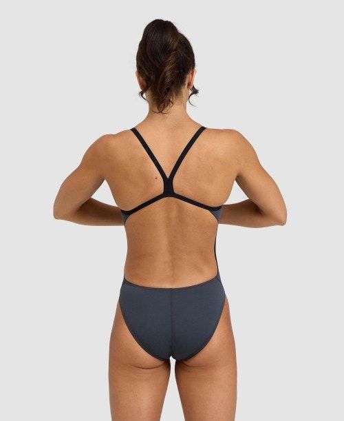 Arena Team Challenge Back One Piece Black | 971603-BKT